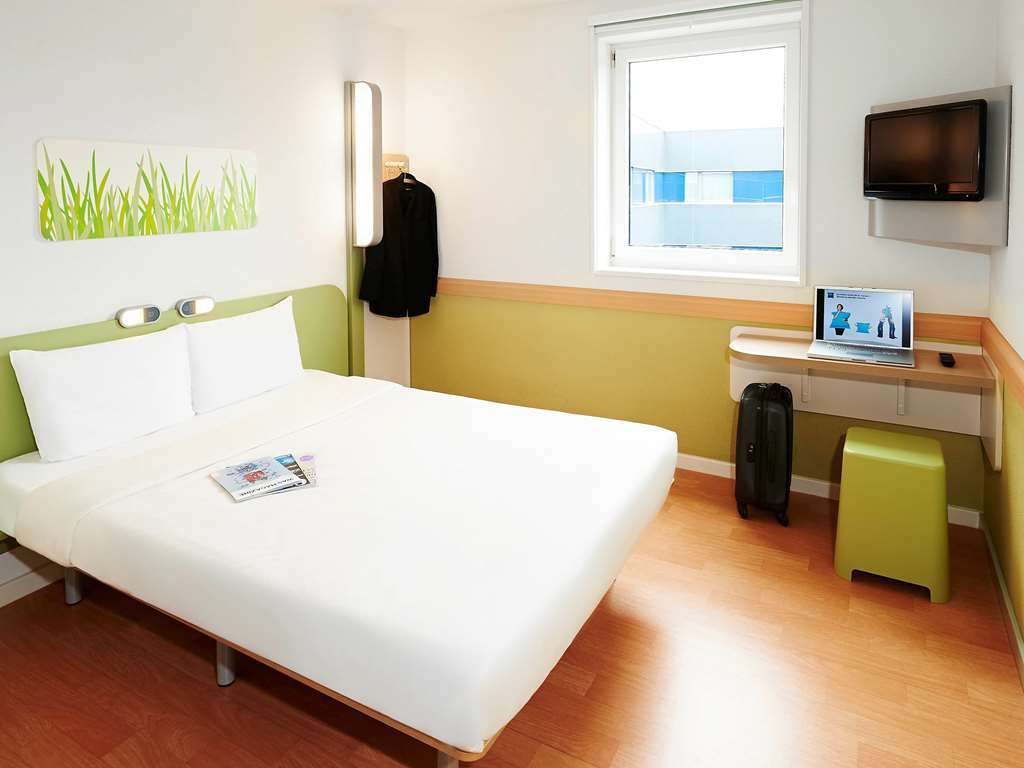 Ibis Budget Brignoles Provence Habitación foto